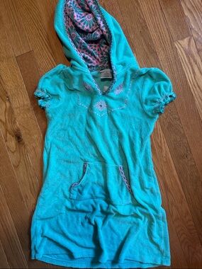 Cabana Life Aqua Hooded Terry cover upwith Floral-Lined Hood